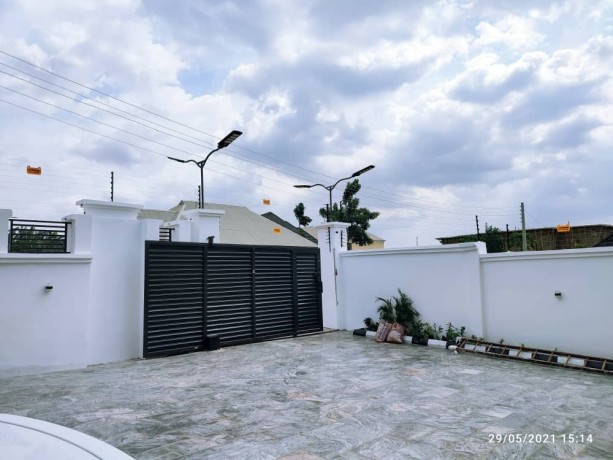 nemtek-electric-security-fence-big-0
