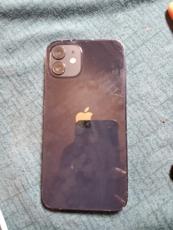 used-iphone-12-128gb-awoof-deal-big-0