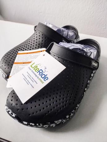 trendy-crocs-lagos-big-0