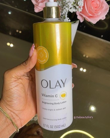 olay-brightening-body-lotion-vitamin-c-b3-502ml-big-0
