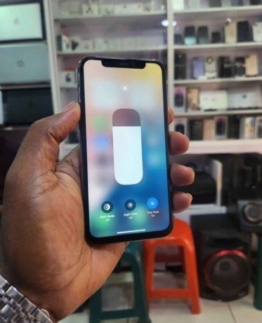 iphone-11-pro-big-0