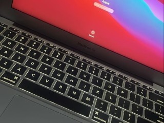 apple-macbook-air