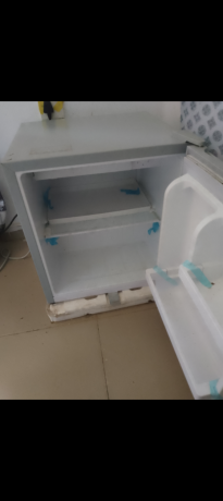 kenstar-bedside-fridge-for-big-1
