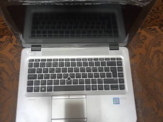 computer-laptops-sells-fairly-used-new-ones-uk-shoes-jewelries-beads