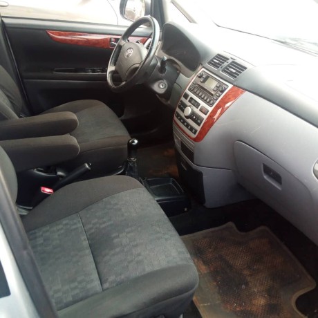 toyota-versa-big-2