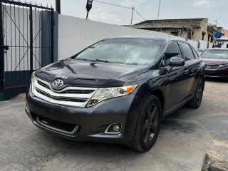 toyota-venza-2010-awd-for-sale