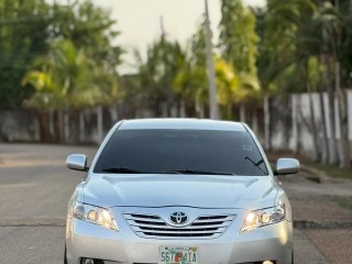 clean-toyota-camry-se-working-perfectly-well-just-to-buy-and-drive-nothing-to-fix