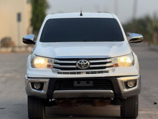 urgent-sales-toyota-hilux-nothing-to-fix-just-to-buy-and-drive